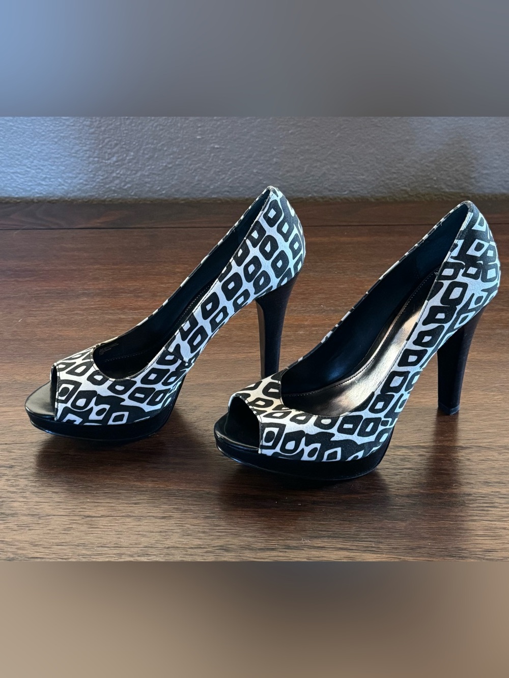 Alfani Black and White Geometric Peep-Toe Pumps
